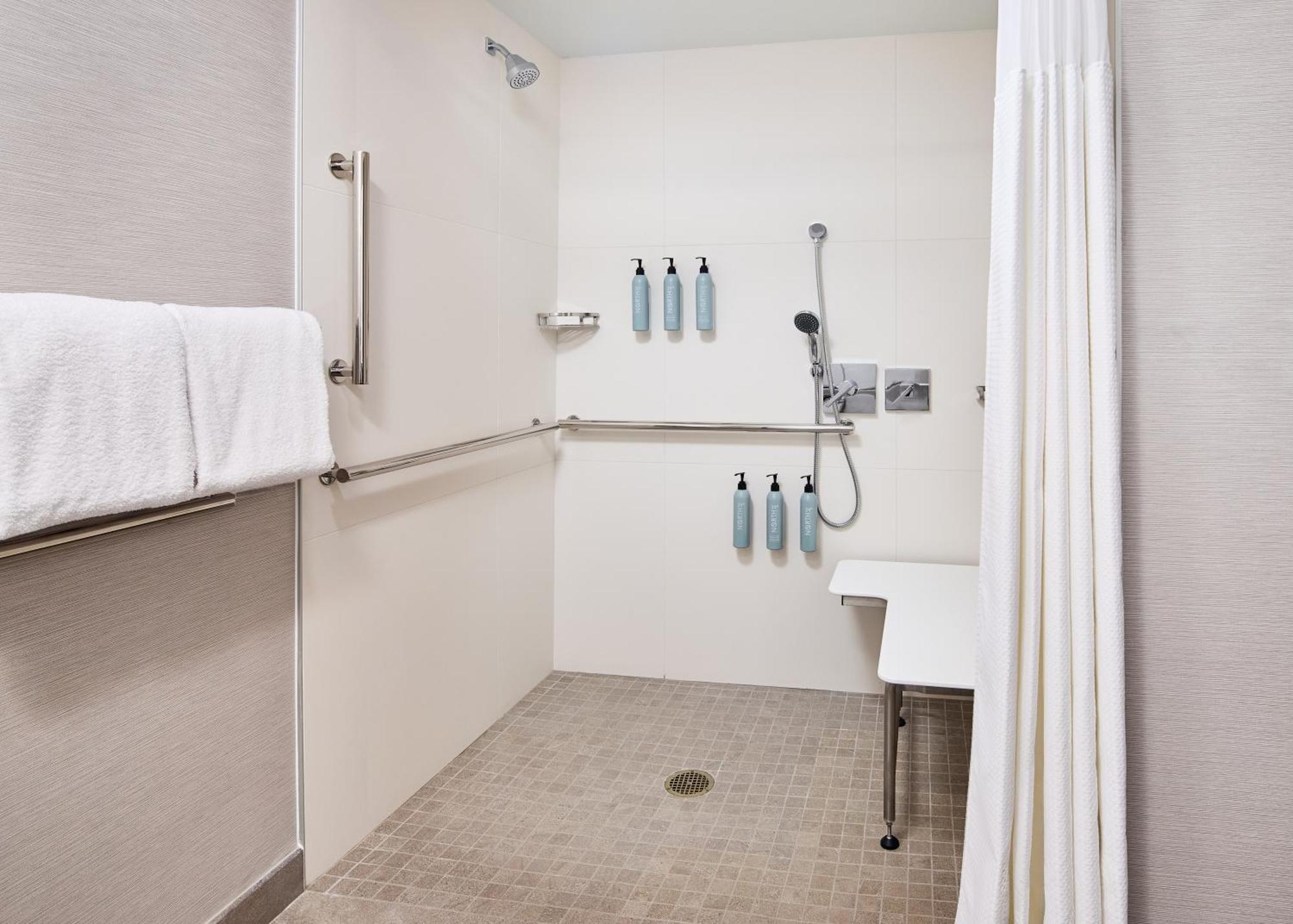 Courtyard By Marriott Fort Collins Luaran gambar